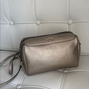 Coach Bennett crossbody bag in metallic crossgrain leather